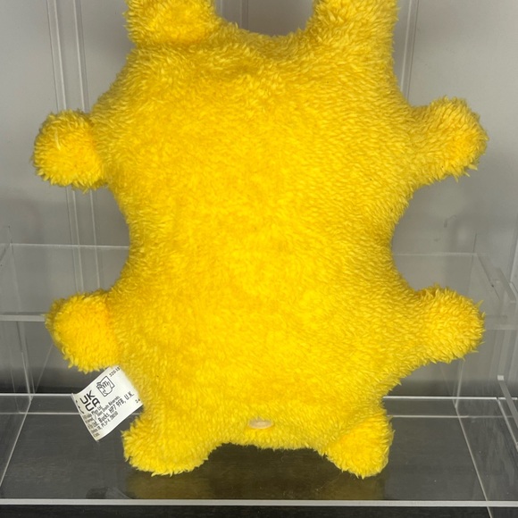 Yellow Fuggler - Picture 2 of 3